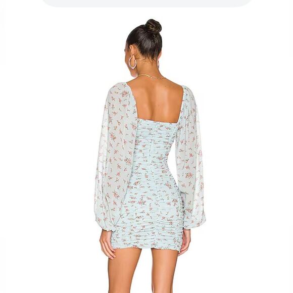 NWT More To Come Jaliyah Ruched Mini Dress in Blue Floral cottage Revolve XXS - Picture 2 of 9